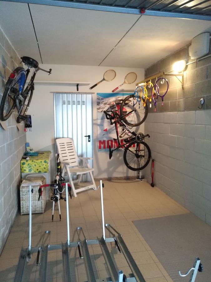 Residence Colibri Family & Bike โลอาโน ภายนอก รูปภาพ